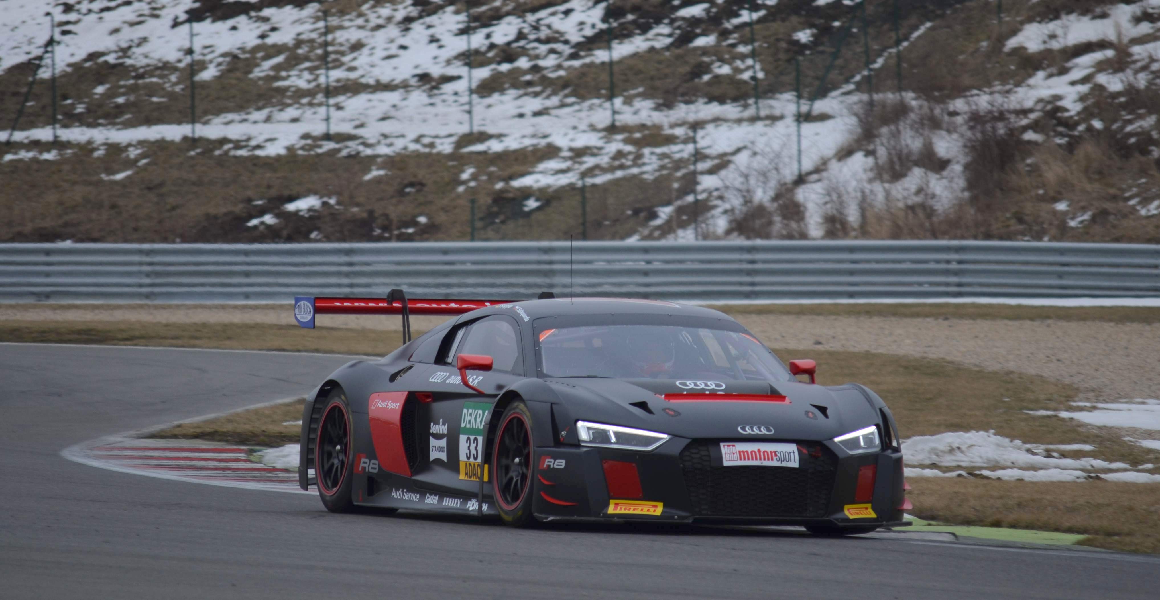 Týmy ADAC GT Masters si otestují mostecký okruh 5. a 6. dubna