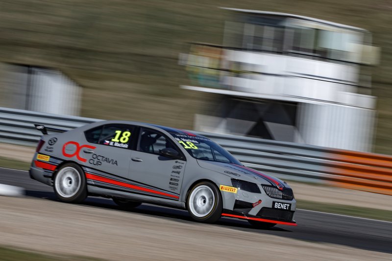 Vekra racing team otestoval novou techniku pro Octavia Cup