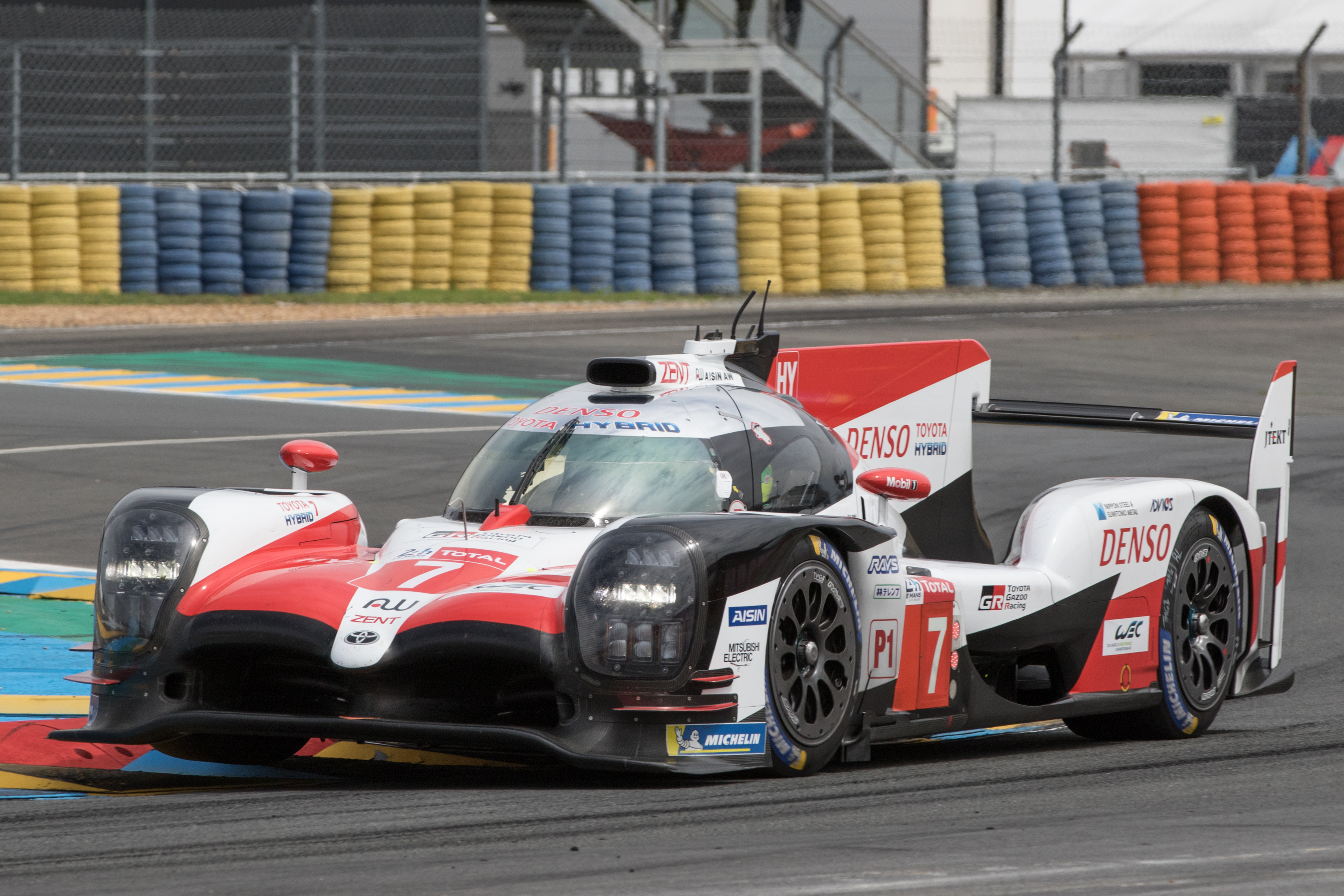 Závod 24h Le Mans objektivem Jiřího Nezdařila – 1. část