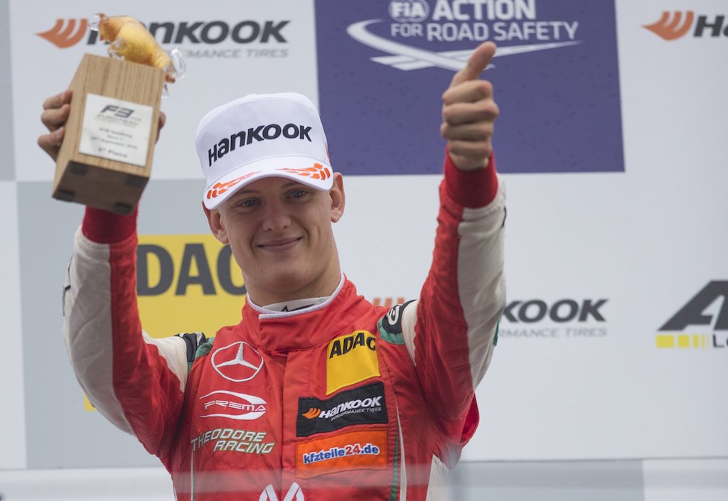 Evropská F3: Schumacher se na Red Bull Ringu přiblížil k titulu