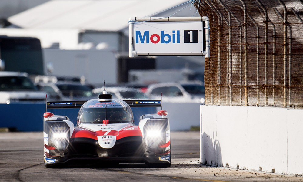 Při testech v Sebringu zajela Toyota neoficiální rekord okruhu