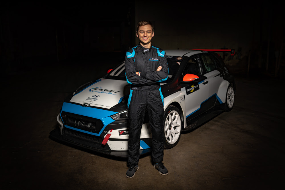 Maťo Homola siaha na najvyššie priečky v európskom šampionáte TCR Europe 2019