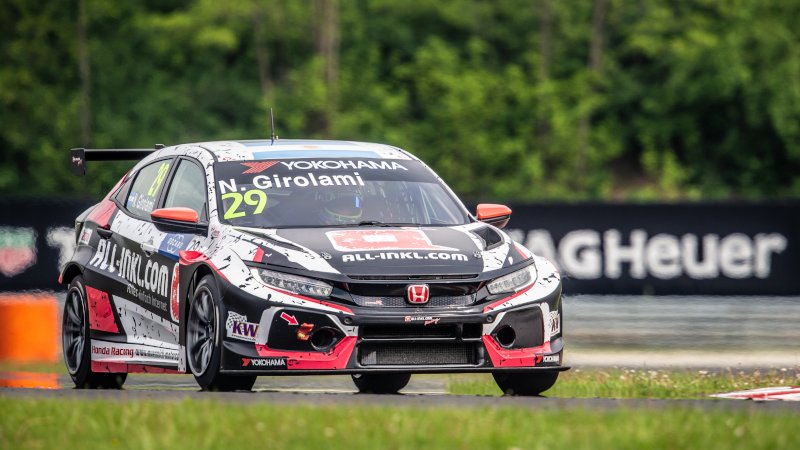 WTCR: Hungaroring vynesl do celkového vedení Girolamiho