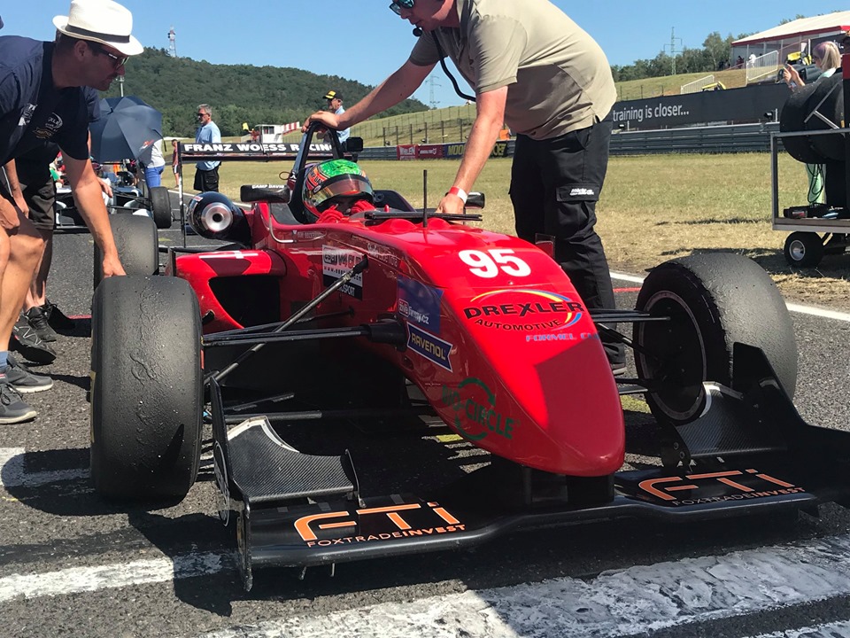 Drexler Formel Cup v Mostě: Tři Češi na bedně Drexler Formel Cup v Mostě: Tři Češi na bedně