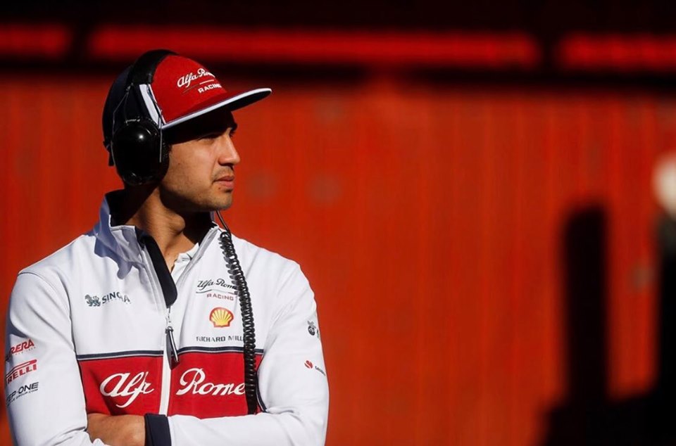 Correa okusí vůz formule 1