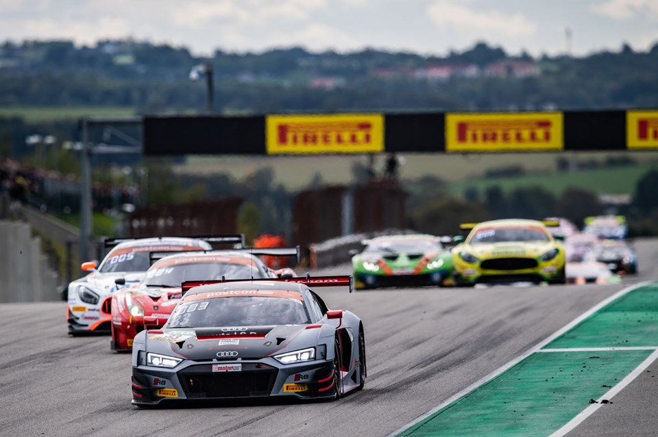 Salaquarda se Stipplerem skončili v ADAC GT Masters šestnáctí